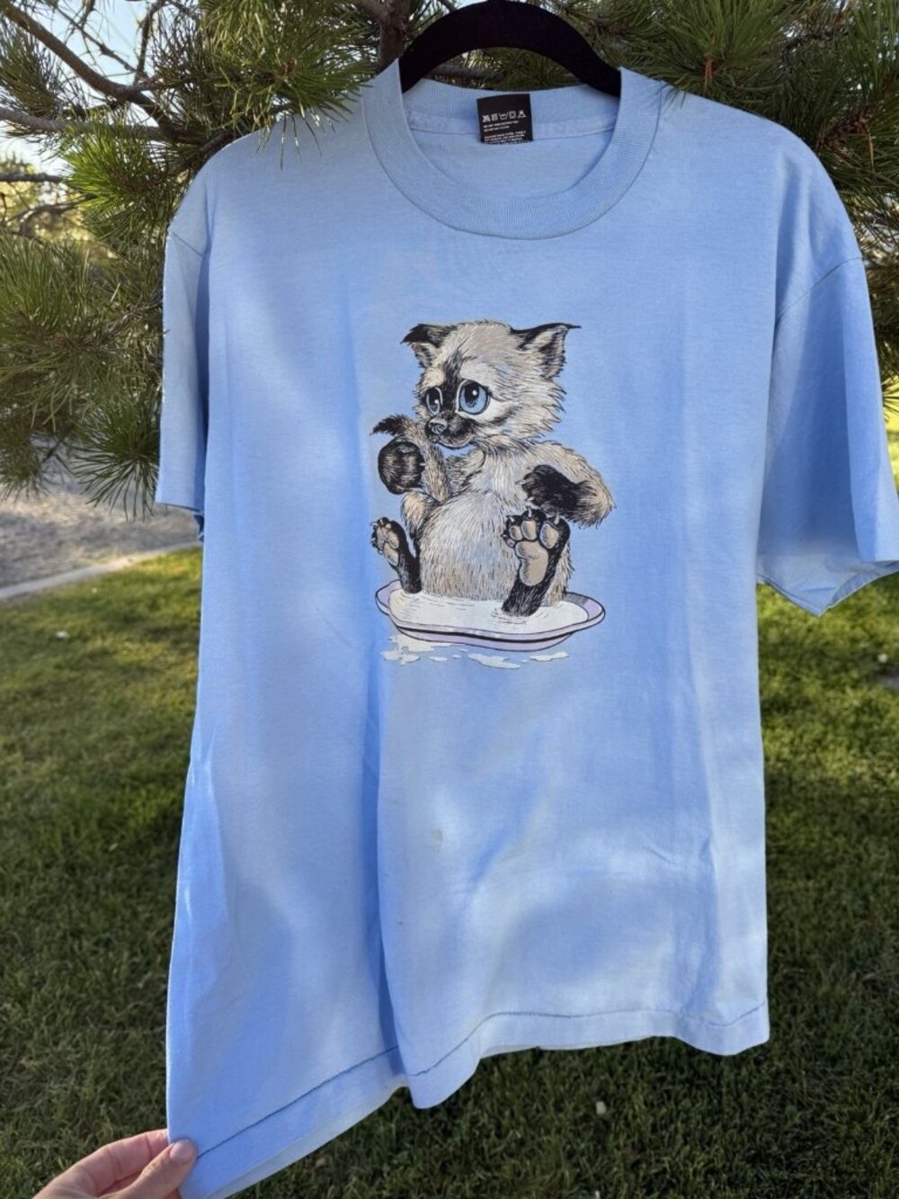 Vintage 90s Screen Stars blue KITTEN cottagecore tshirt L single stitch retro